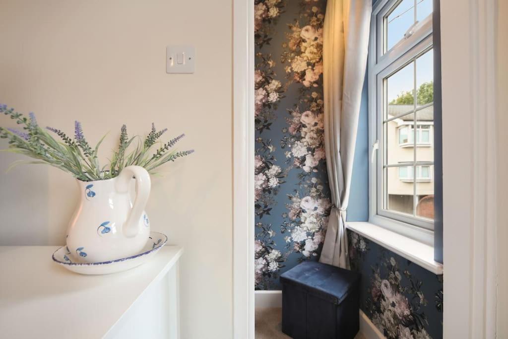 Apartment Picturesque Victorian Worcester